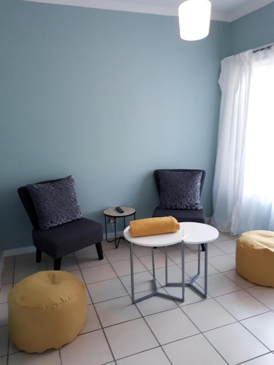 Midrand Guesthouse - Tasa Esterno foto