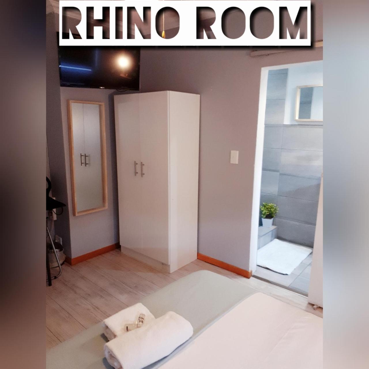 Midrand Guesthouse - Tasa Esterno foto